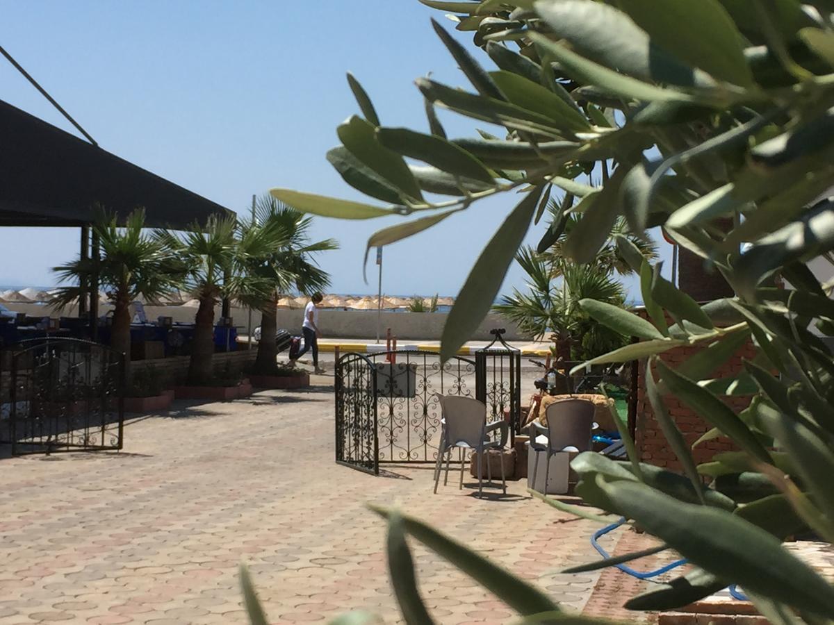 Karakas Motel Ayvalik Luaran gambar